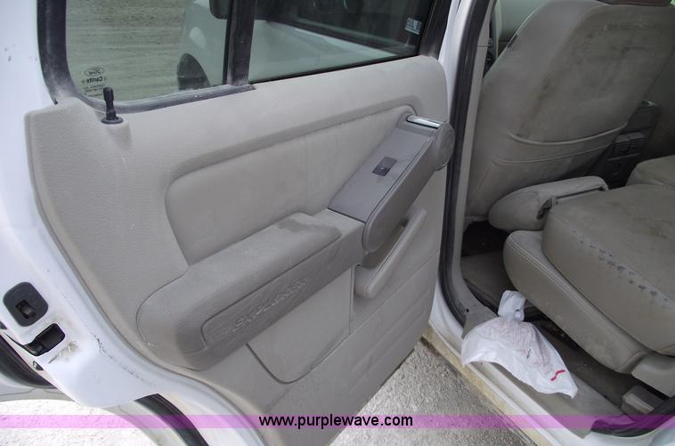 image for item 5426 2006 Ford Explorer XLT SUV