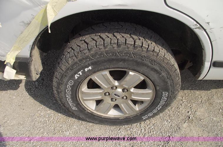 image for item 5426 2006 Ford Explorer XLT SUV