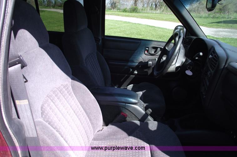 image for item 5438 1998 Chevrolet Blazer LS SUV