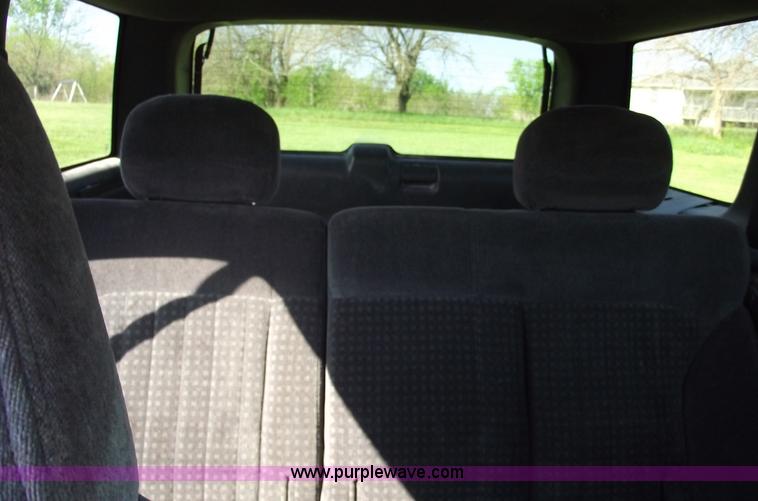 image for item 5438 1998 Chevrolet Blazer LS SUV