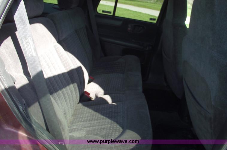 image for item 5438 1998 Chevrolet Blazer LS SUV