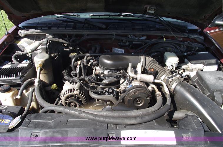 image for item 5438 1998 Chevrolet Blazer LS SUV