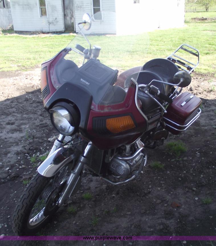 image for item 5498 1976 Honda Goldwing GL1000 motorcycle