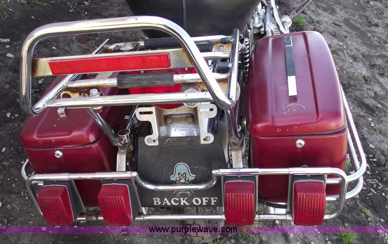 image for item 5498 1976 Honda Goldwing GL1000 motorcycle