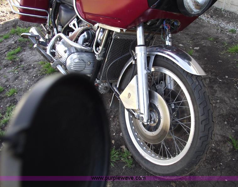 image for item 5498 1976 Honda Goldwing GL1000 motorcycle