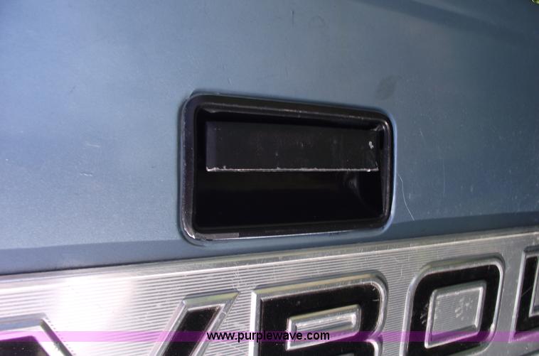 image for item 5501 Late 80's to early 90's Chevrolet tailgate