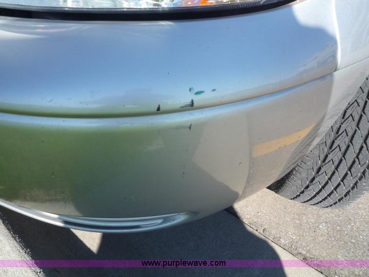 image for item 5612 2002 Chrysler Town & Country EX mini van