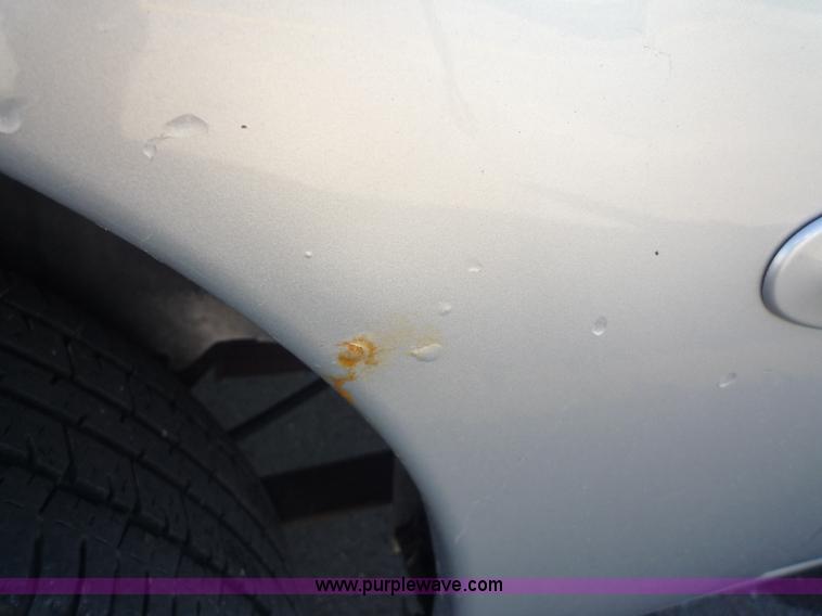 image for item 5612 2002 Chrysler Town & Country EX mini van