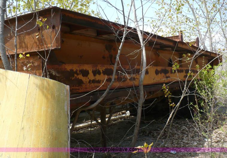 image for item 5860 30'L x 10'W truck scales