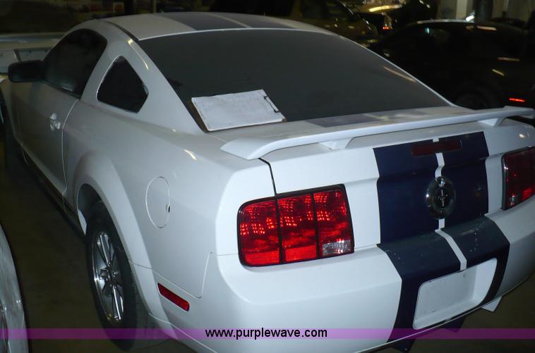 image for item 5877 2008 Ford Mustang Shelby GT500 body