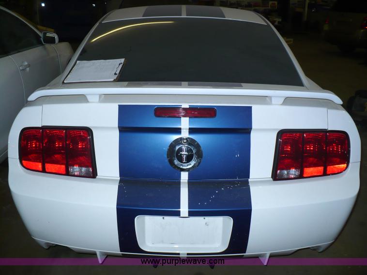 image for item 5877 2008 Ford Mustang Shelby GT500 body