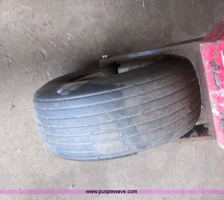 image for item 6930 Zipper TS20 zero turn mower