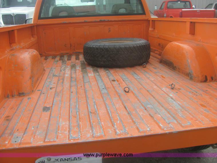 image for item 6932 1997 Chevrolet C2500 Cheyenne pickup truck