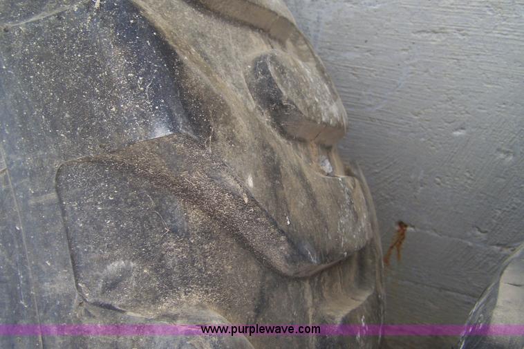 image for item 7352 Assorted tires