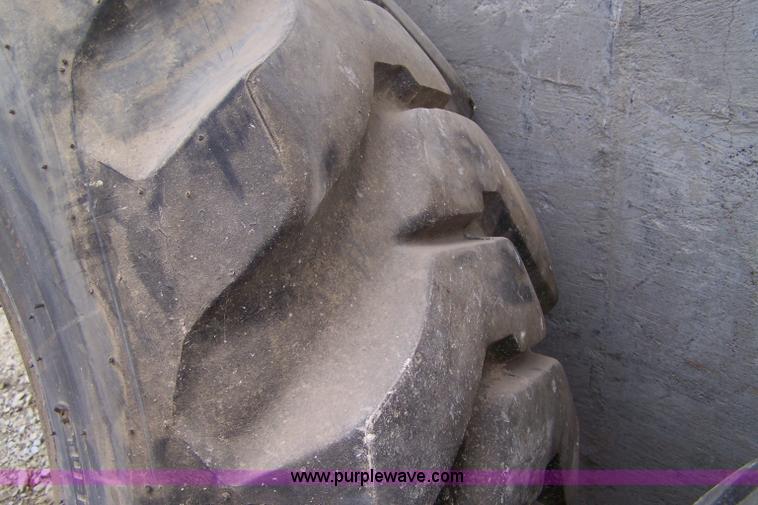 image for item 7352 Assorted tires