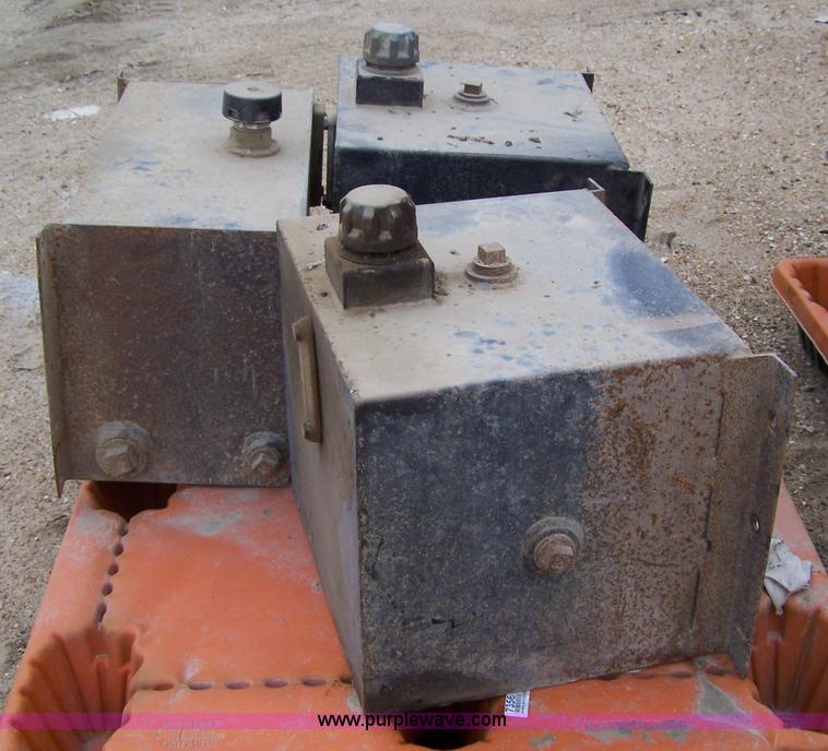 image for item 7356 (3) metal oil reservoir tanks