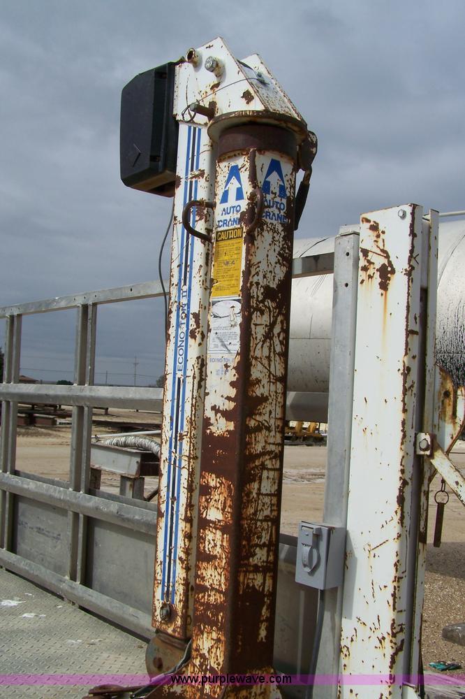 image for item 7378 1989 GMC 3500 service truck