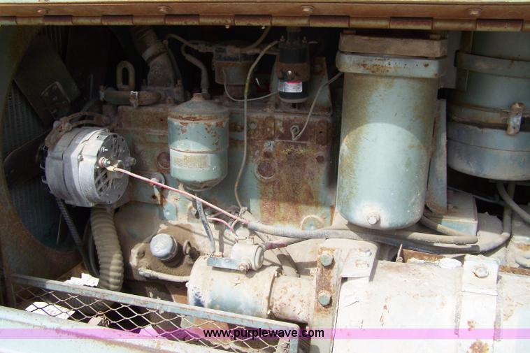 image for item 7386 1966 Gardner RP-85GA air compressor