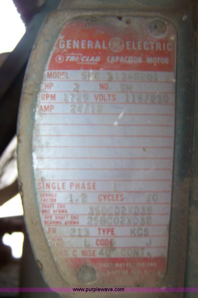 image for item 7387 Beaird air compressor
