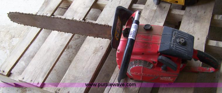 image for item 7401 Homelite SL325 chainsaw