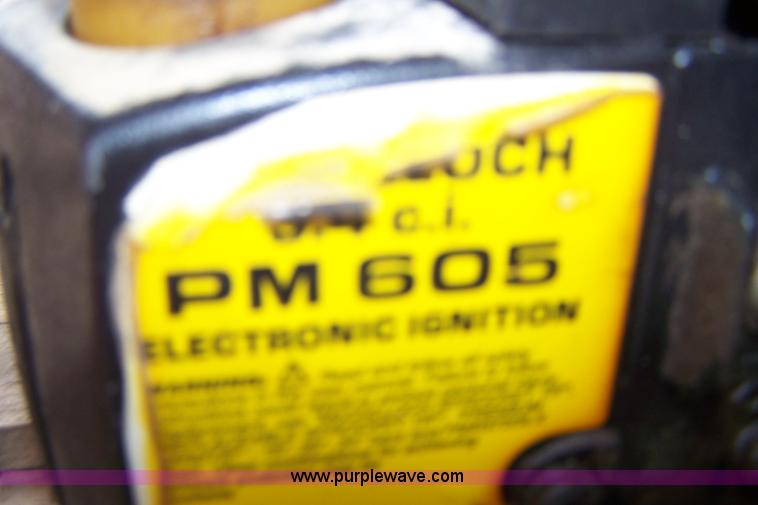image for item 7402 Mcculloch PM605 chainsaw