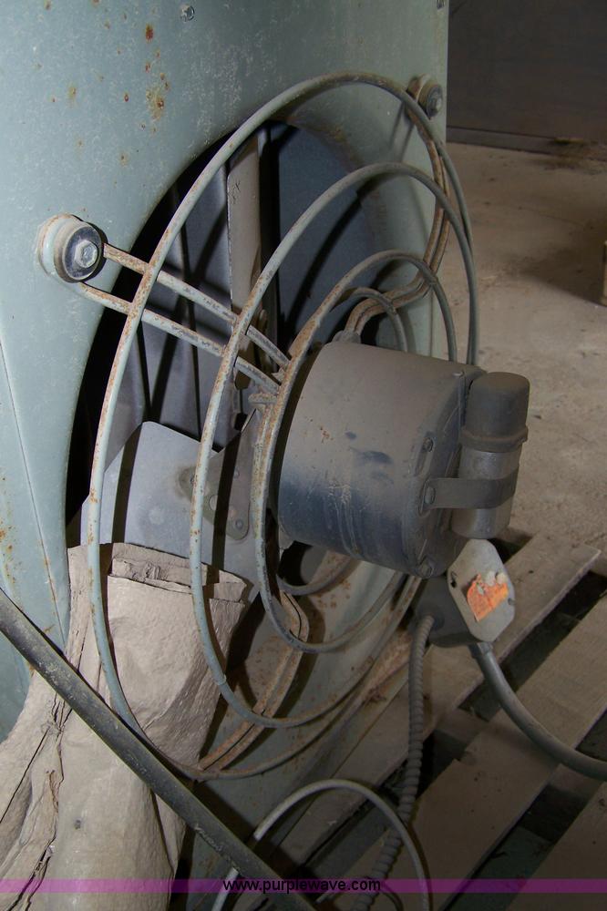 image for item 7403 Renzor and Modine overhead heater