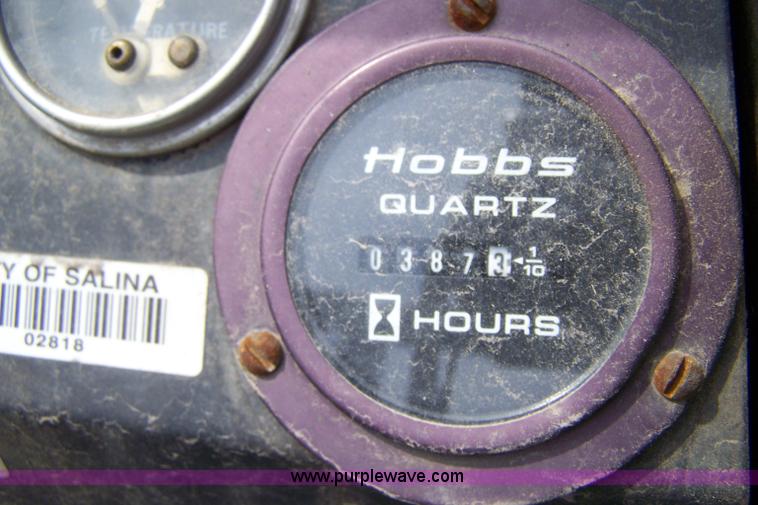 image for item 7474 Grazer G4200CD zero turn mower