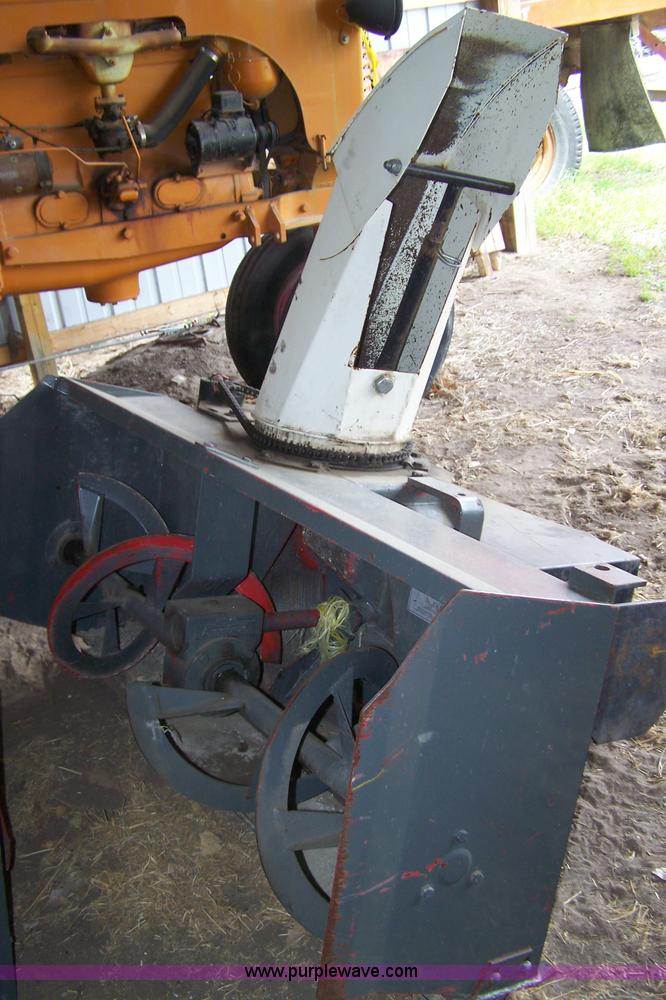 image for item 7474 Grazer G4200CD zero turn mower