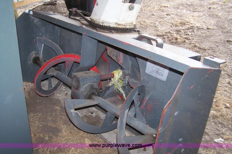 image for item 7474 Grazer G4200CD zero turn mower