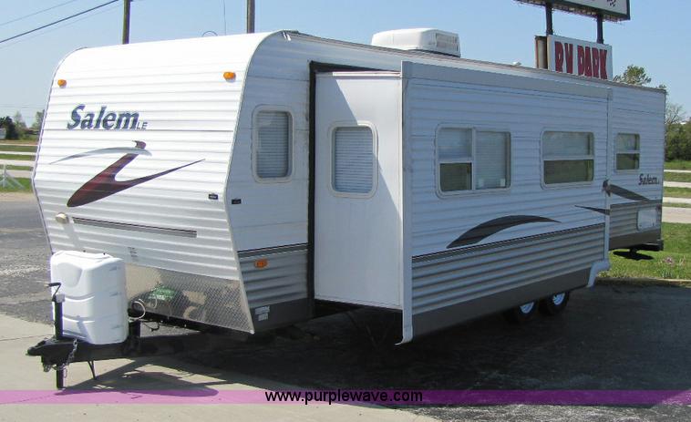 image for item 8465 2007 Salem camper travel trailer