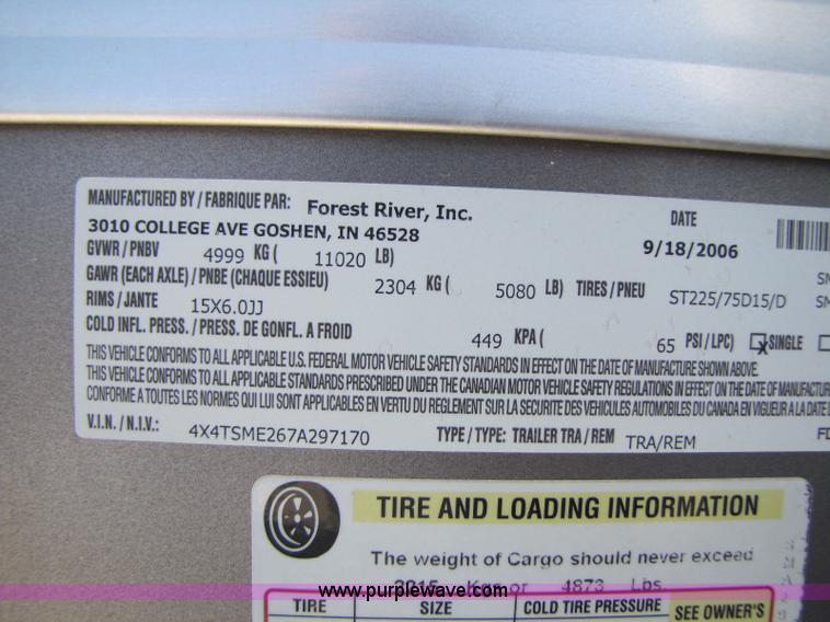 image for item 8465 2007 Salem camper travel trailer