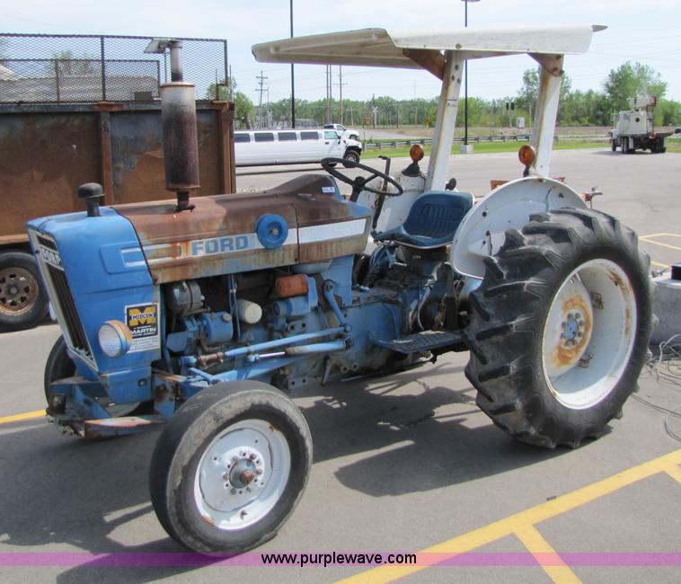 image for item 8570 1978 Ford 3600 tractor