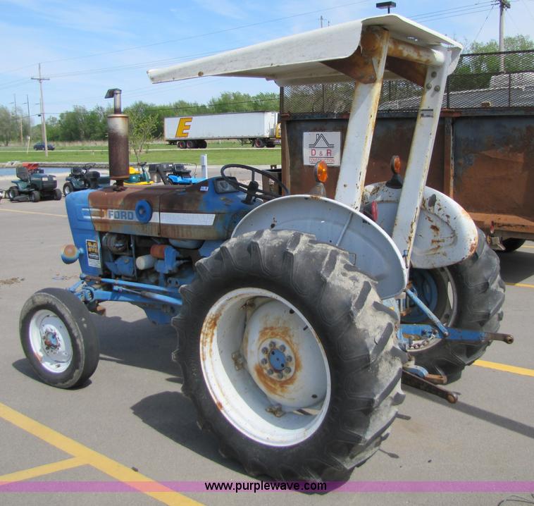 image for item 8570 1978 Ford 3600 tractor