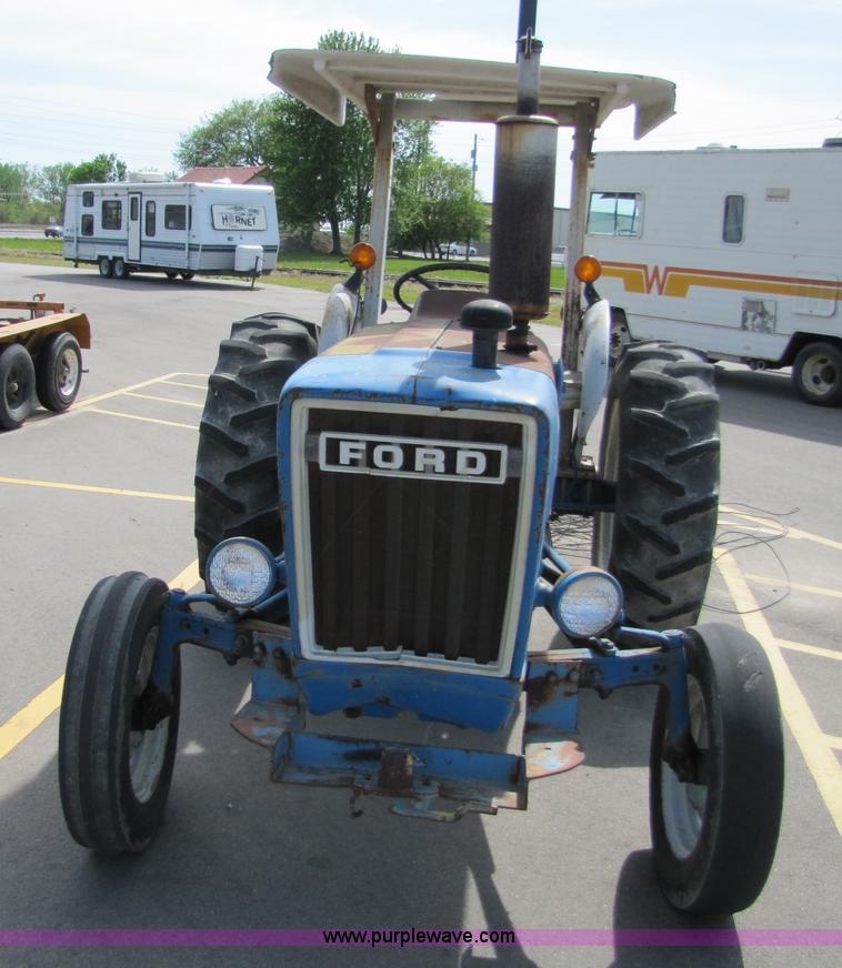 image for item 8570 1978 Ford 3600 tractor