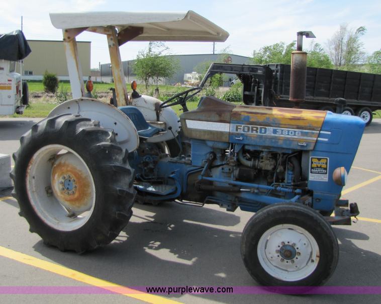 image for item 8570 1978 Ford 3600 tractor