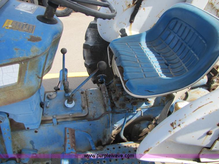 image for item 8570 1978 Ford 3600 tractor