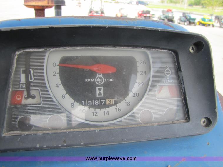 image for item 8570 1978 Ford 3600 tractor