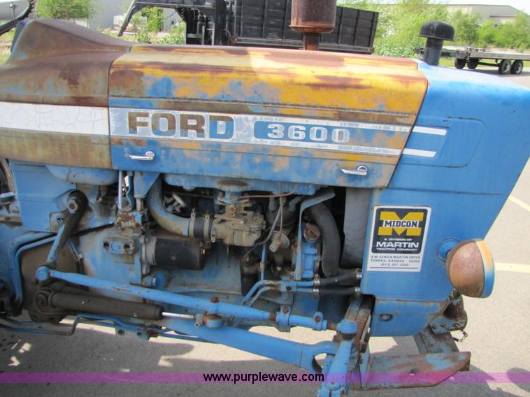 image for item 8570 1978 Ford 3600 tractor