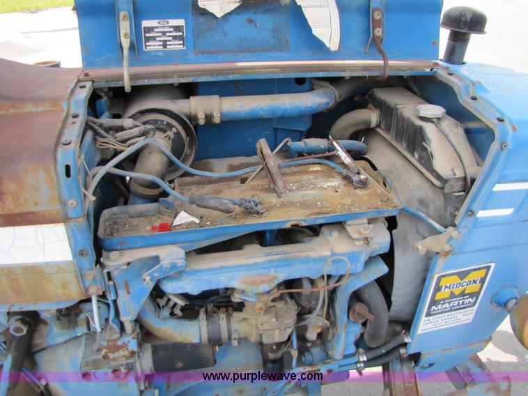 image for item 8570 1978 Ford 3600 tractor