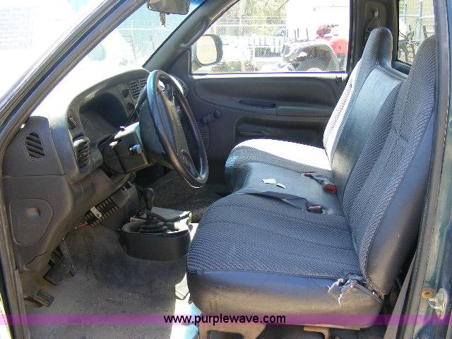 image for item 8611 1999 Dodge Ram 1500 pickup truck