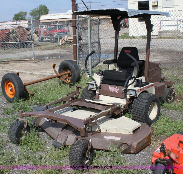 image for item 6235 Grasshopper 928D riding lawn mower