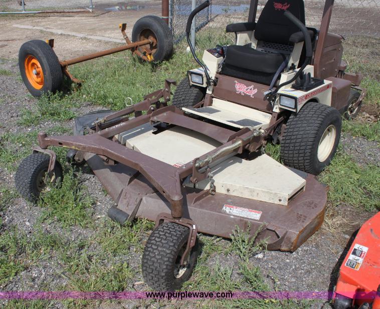 image for item 6235 Grasshopper 928D riding lawn mower