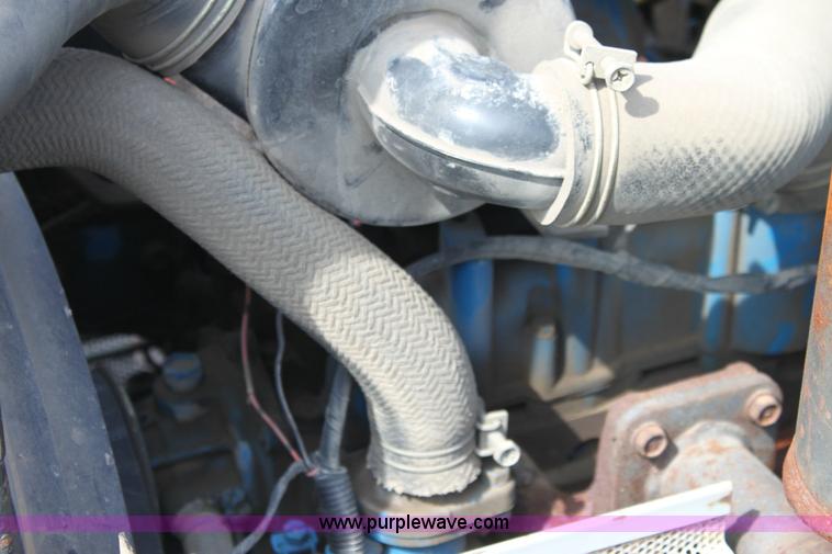 image for item 6237 Ford 1320 tractor