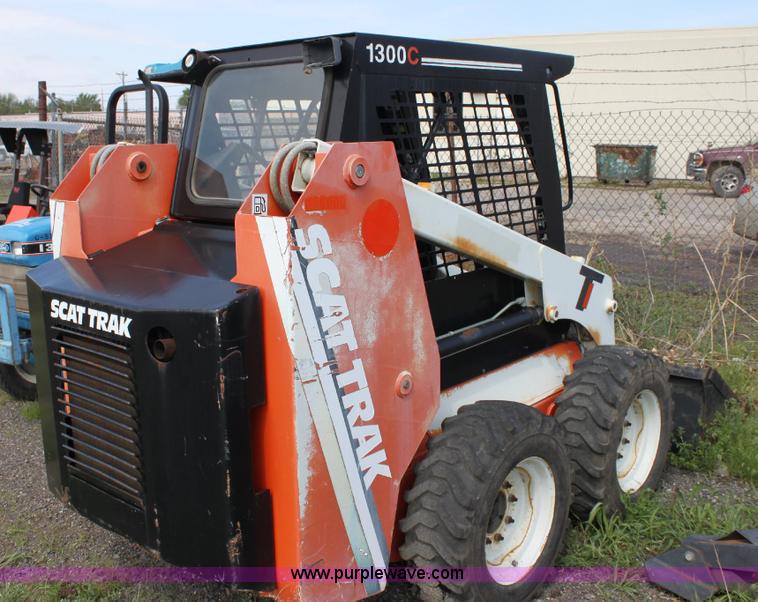 image for item 6238 1995 Scat Track 1300C skid steer