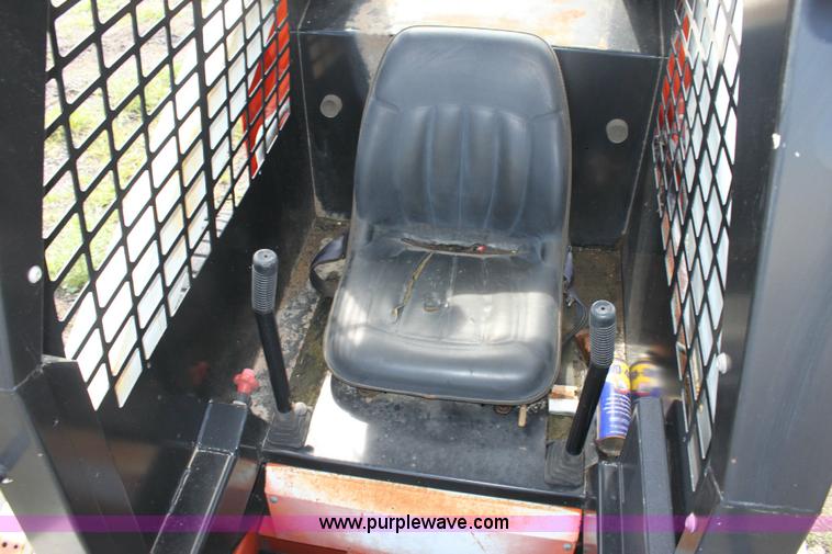 image for item 6238 1995 Scat Track 1300C skid steer