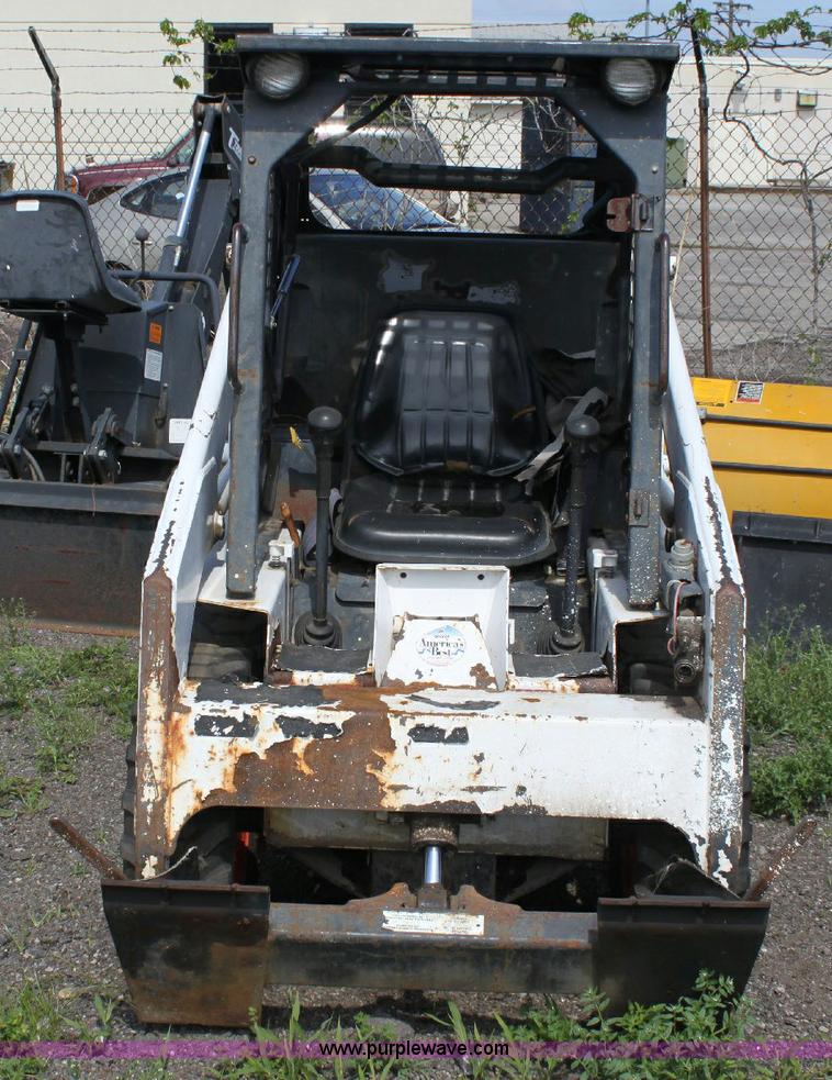 image for item 6241 1994 Bobcat 543B skid steer