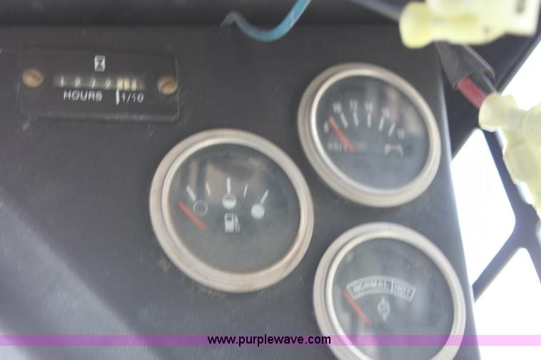 image for item 6241 1994 Bobcat 543B skid steer