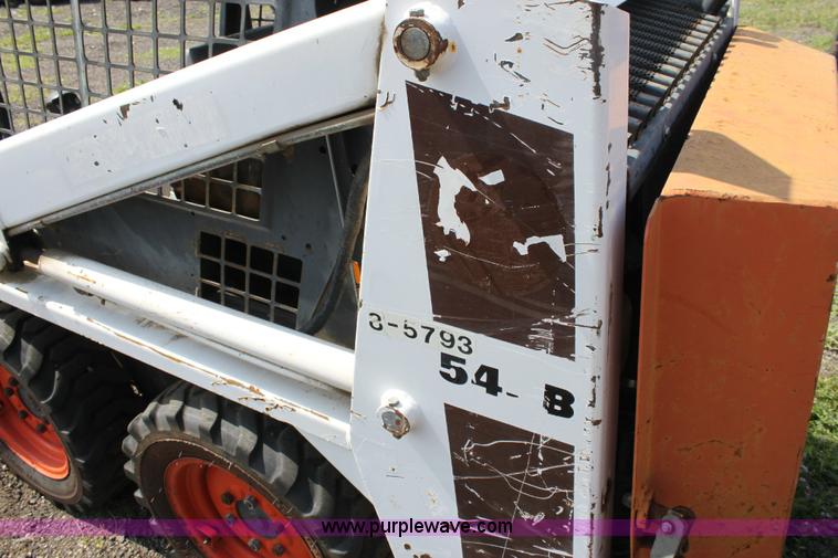 image for item 6241 1994 Bobcat 543B skid steer