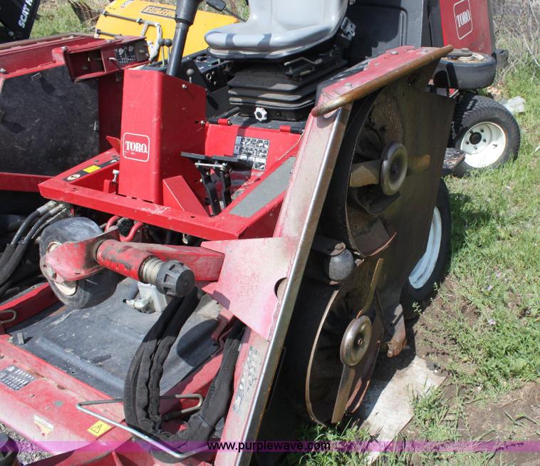 image for item 6242 2004 Toro Groundsmaster 4100-D lawn mower