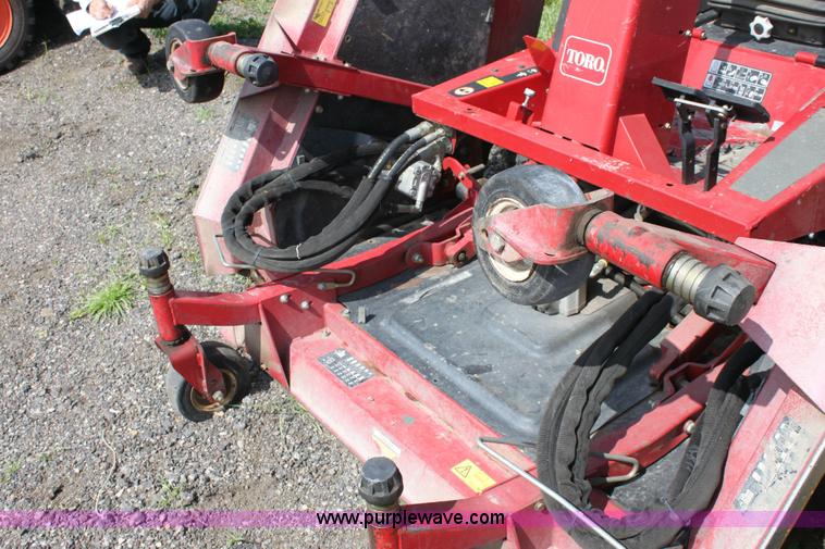 image for item 6242 2004 Toro Groundsmaster 4100-D lawn mower